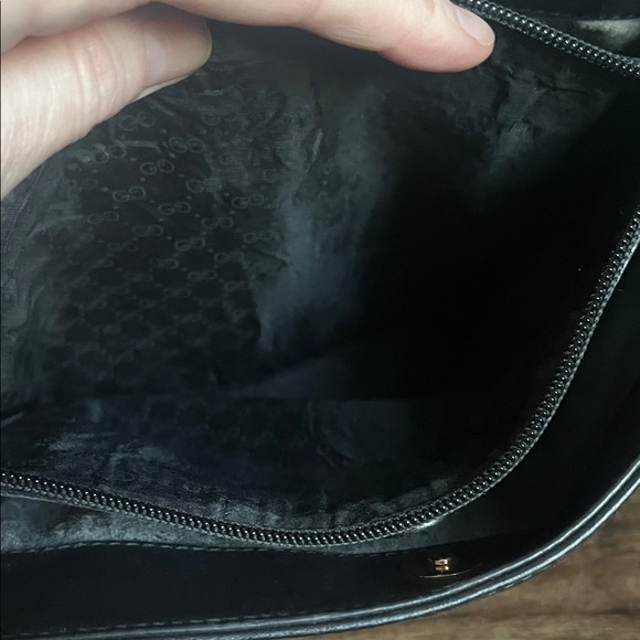 Gucci Black GG Pattern Shoulder Bucket Bag - Picture 11 of 16